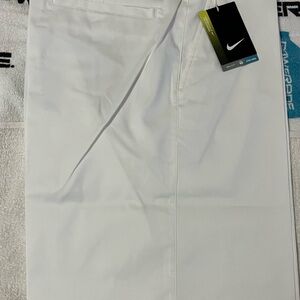 NWT Men's Nike Tour Performance Golf Shorts White Size 33 10" Inseam